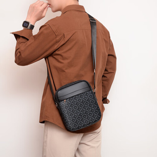 Nuevo bolso de hombro de moda bolso para hombres de alta gama viajero de campo cruzado bolso de hombro en la impresión de presbyop bolso cuadrado pequeño negro