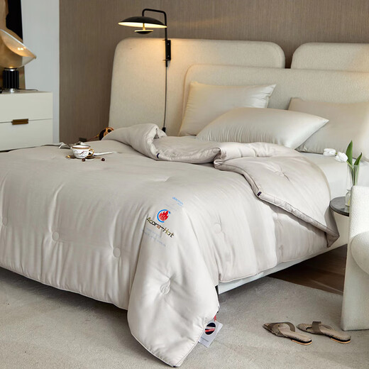 SOMERELLE 65% viscose quilt winter fiber quilt 20% carbon heating fiber quilt ultra-warm quilt offline same style rice brown color 200*230cm