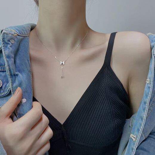 GOR Fat Donglai's same style pt950 platinum double c necklace small fragrant style H letter female new pendant niche light luxury platinum small fragrant style H letter necklace