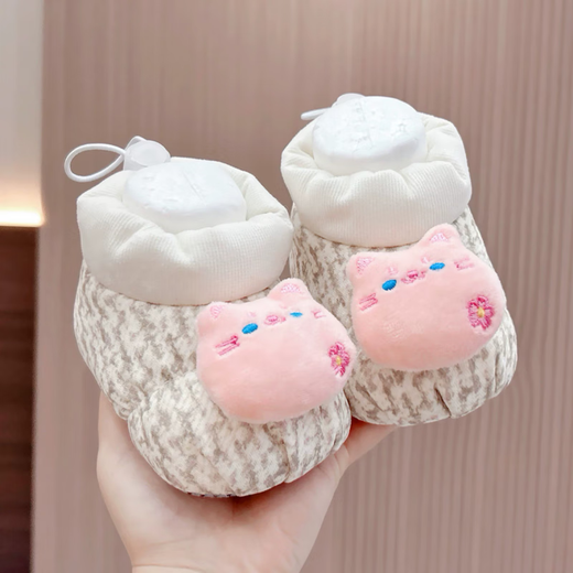 Midur newborn baby shoes in autumn and winter soft sole shoes cute plush warm shoe cover anti-fall shoes 3-6-8-12 months light purple (Huacai drawstring cotton shoes-Pink Flower Meow) 12.5 inner length 12.5cm (M recommended for August-15 months)
