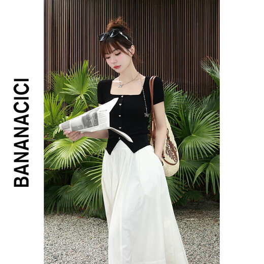 banana cici2024款方领开衩短袖针织衫女爱心纽扣冰爽丝修身上衣C242MY698 黑色 M