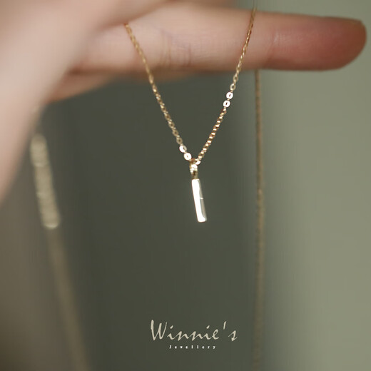 Yuanzu winnies customized 9k gold Au375 one-word shape glossy simple style mini k gold pendant that does not fade