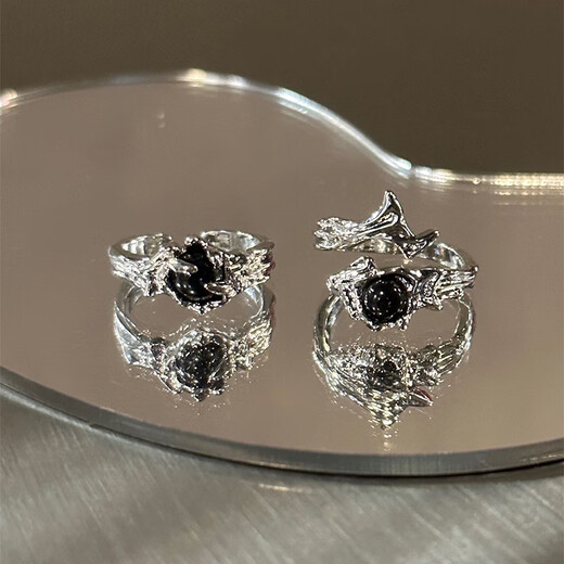 Mansheng original dark wind thorn ring men and women niche design texture couple ring high-end open ring gift two-piece ring set