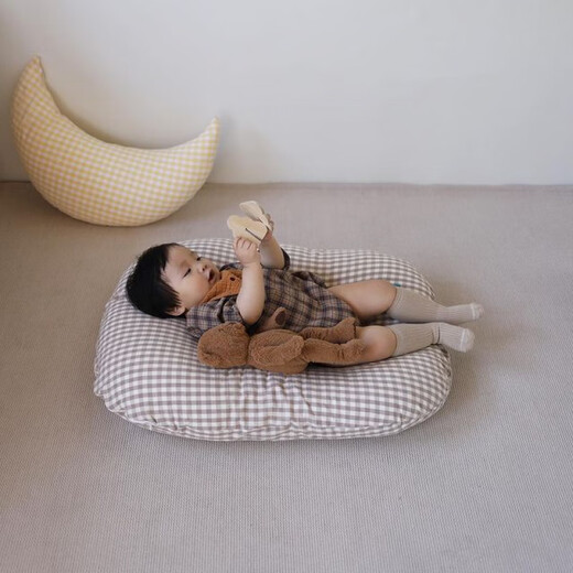 Nordic INS newborn bionic bed, safe imitation womb bed, crib, baby bed in bed, brown, doll not included, other x complete set x other structure