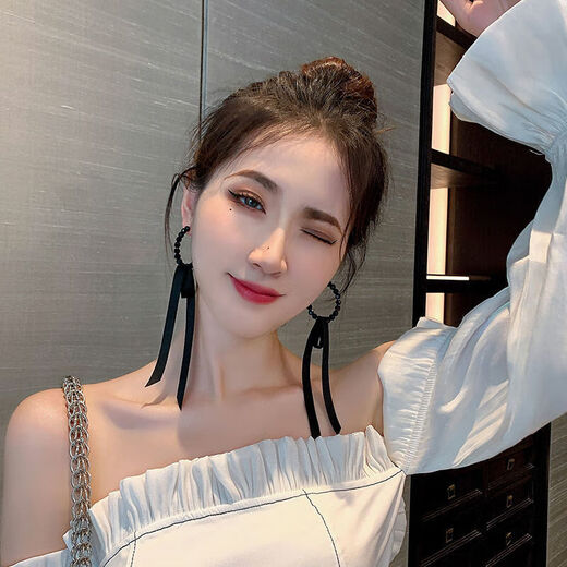 ZHIO长款飘带黑色水晶耳圈暗黑风气质耳饰蝴蝶结百搭显脸瘦耳环女 X844白色水晶