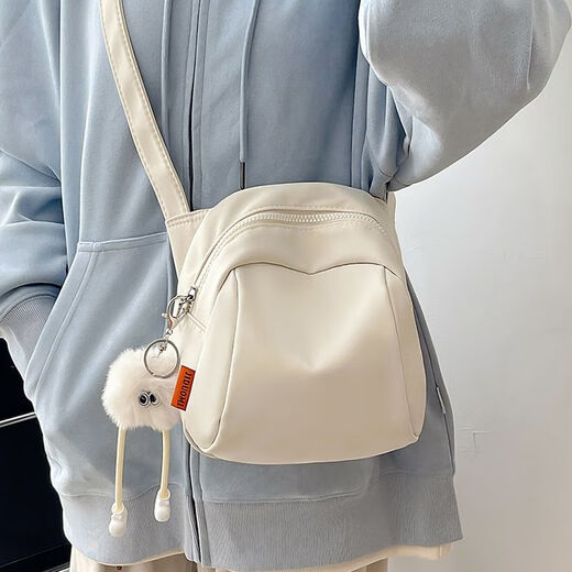 Tuzun Hochwertige Nischendesign Brustbeutel für Frauen 2024 Neue trendige Muschelbeutel Leicht und vielseitig große Kapazität Crossbody Bag Schwarz ohne Anhänger
