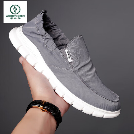 Specht alter Peking-Stoffschuhe Männer ein Fuß faule Bohnenschuhe Männer Sommer neu atmungsaktiv