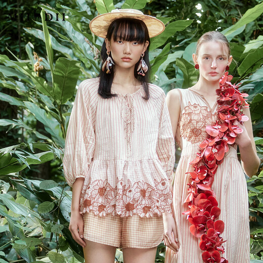 Riddle suit for women summer new style literary style embroidered loose top + shorts 242MTZ0650 lotus root apricot strips XS