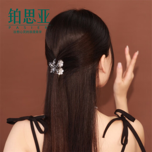 Bosiya Jasmine Small Clip for Schoolgirls French Style Small Fragrance Hair Clip for the Back of the Head Cute and Beautiful Clip Headdress Head Flower Small Cherry Black