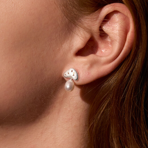 Arsis small forest earrings, original design earrings for women, sweet temperament, birthday gift for girlfriend, small magic mushroom earrings (single)