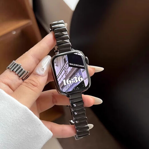 Métal irrégulier iwatchs8 / s9 watch Apple watch Applewatch9 STRAP SECTIVE BOTTERFLY SEURFLY HOMMES ET FEMMES IRRÉGULAIRE (Bouton est argent) Apple Iwatch Nouveau S841mm