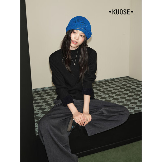 Wide white velvet half-turtleneck sweater and sweater with 25 autumn and winter new women's black bottoming shirt top. Beige color. Posted on November 23. S