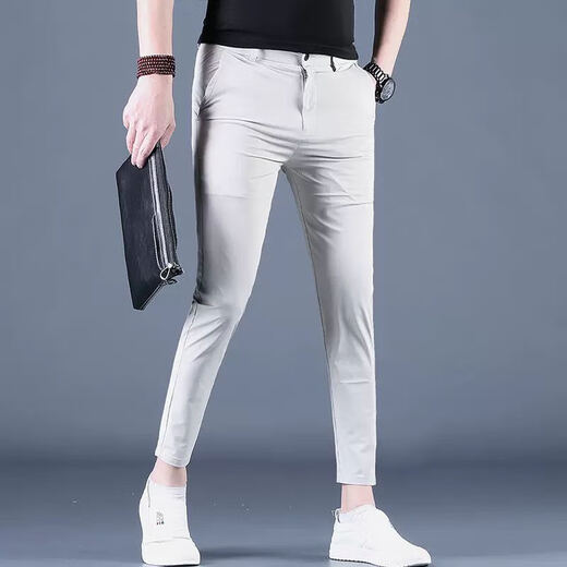 Pantalones de Kurentou Summer Men Pantalones de nueve puntos Men Pantalones casuales de hombres Corea Corea Slim Pequeños Pequeños delgados 2025 Nuevos pantalones para hombres de 9 puntos CJ9905 Negro 33