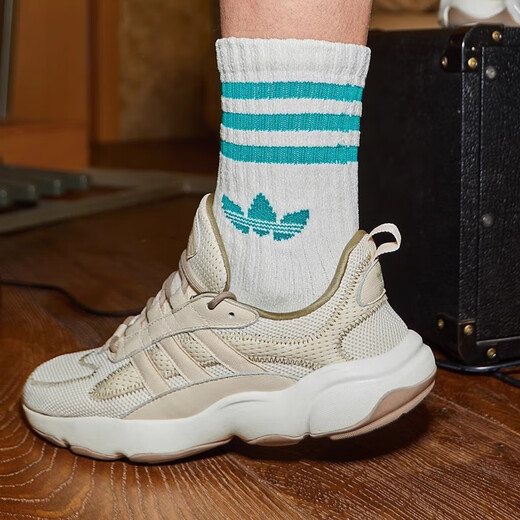 Adidas (adidas) klee Männerschuhe Frauenschuhe 2025 Sommer Neues Haiwee -Paar Sportschuhe Atmungsabstimmung leichte Laufschuhe JQ3927/ID0555 Hanyu White Green 38 (235 mm)