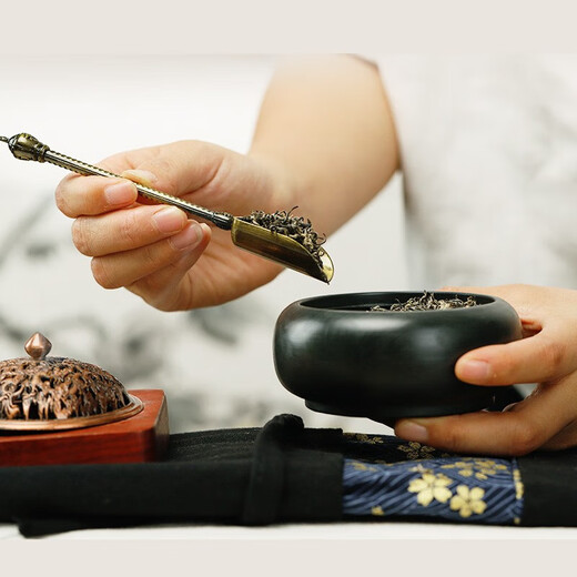 Red iron tea spoon tea set accessories exquisitely carved metal tea spoon tea shovel Fu character tea spoon