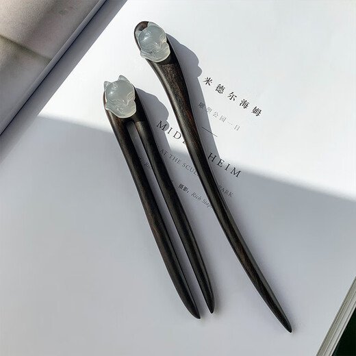 Han Penesi white jade little fox U-shaped ebony hairpin short classic temperament summer gift for girls daily white jade little fox U-shaped hairpin ebony