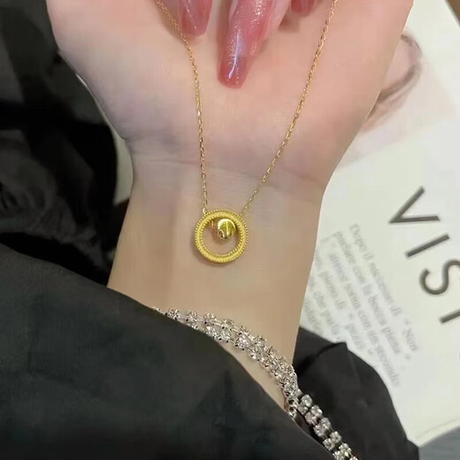 Ningfeng Qingdao Jingbao Jewelry Necklace Shi Lai Turn Necklace for Women 2025 18k Gold Trendy Ladies Fashion Shi Lai