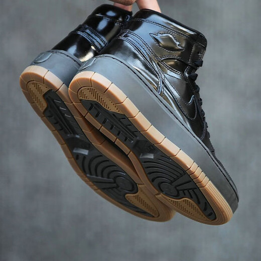 耐克AJ1篮球鞋女鞋夏季新款Air Jordan 1高帮缓震运动鞋轻便休闲鞋 FB9894-001 35.5