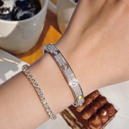 PT950 Platinum Bracelet Wang Jiaer's Same Style Gypsophila Female Gold-plated 18k Gold Light Luxury Full of Diamonds Narrow Twist Bracelet Gypsophila Rose Gold No. 15