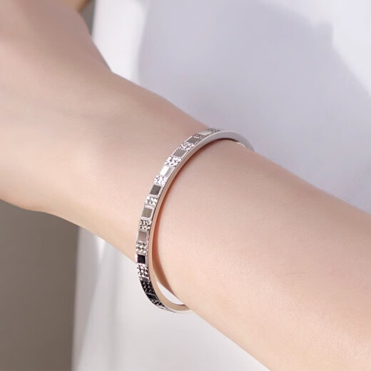 Yuan Shengfu's new PT950 fashionable checkered platinum bracelet, genuine and versatile platinum bracelet, concubine bracelet, 12.20g/inner diameter 58mm