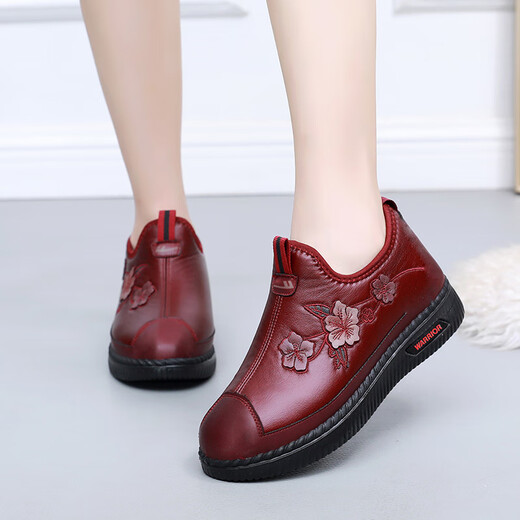 Pull back old Beijing cloth shoes mother's shoes winter velvet anti-slip warm old middle-aged women's shoes cotton shoes 1065 red 38