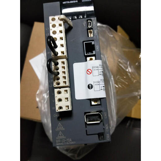 
Servo motor HF-KP13KP13B23KP23BKP43KP43BKP7373BK switch hf-kp43k 400w motor with key slot