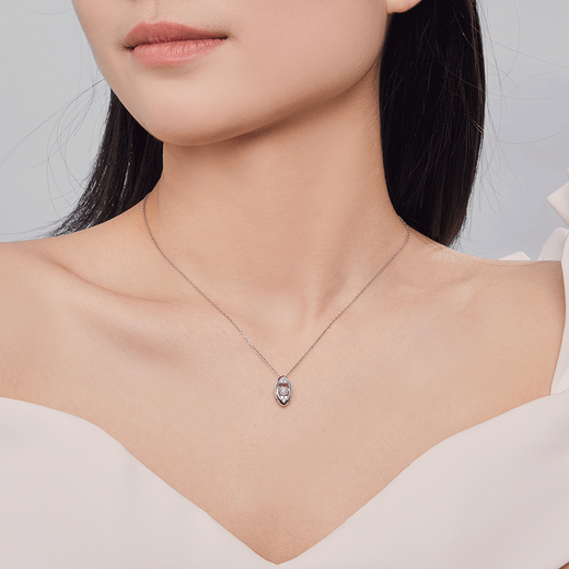 Happy Diamond 1 piece 50% off 18 gold smart diamond pendant devil's eye diamond necklace clavicle chain Valentine's Day gift in stock - white 18K gold total 16 points