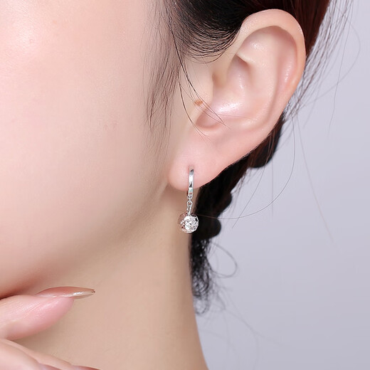 Yuan Shengfu's new PT950 high-quality laser bead platinum earrings, genuine platinum earrings, earrings, earrings for women, 2.97 grams