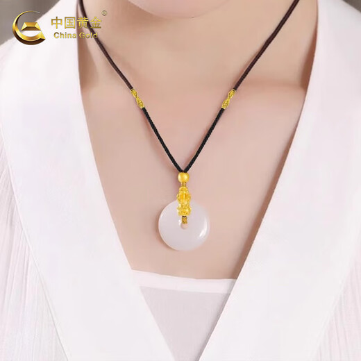 Chinese Gold 18K Gold Peace Buckle Necklace for Men and Women Pixiu Pendant Birthday Gift for Girlfriend, Boyfriend, Wife, Husband 18K Gold Pixiu Peace Buckle Necklace