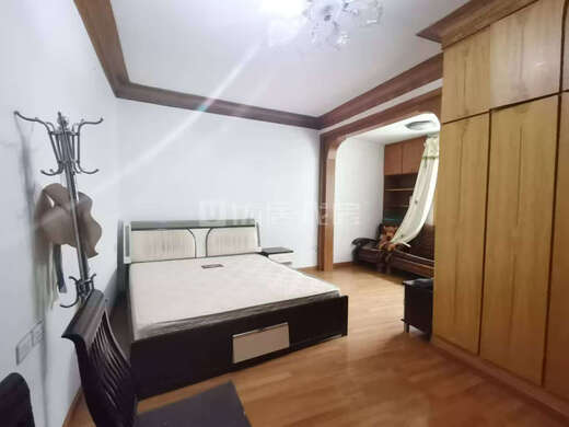 Common decoration, north-south transparent 111 square meters, 3 rooms, Yuanming Commercial and Residential Building, convenient to view houses, with keys