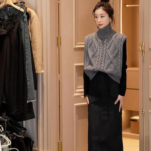 Jiwanmei autumn and winter new style double-sided vest vest sweater women's sweater cardigan with vest short European top gray double-sided knitted vest one size fits all recommended 80-130 Jin Jin is equal to about 0.5 kg