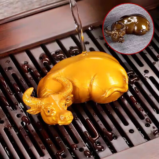 Xixi Taitai Color-changing tea petting cow ornaments The cow turns into heaven and earth, the cow is full of energy, creative boutique tea toy can cultivate Kung Fu tea set accessories Color-changing tea petting cow turns into heaven and earth combination