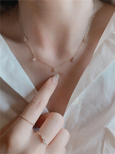 Yan's beautiful white small C Korean gold 14K gold necklace with a circle of lace small round diamonds sparkling white bright diamond pendant clavicle chain 1 bracelet with a total length of 16cm