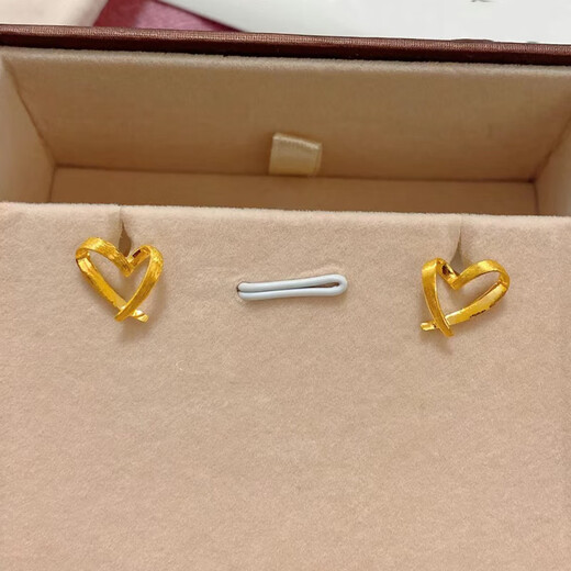 DL 1998 Fat Donglai same style 18k gold love earrings new brushed craft earrings heart-shaped yellow l gold earrings for women simple brushed love earrings one pair