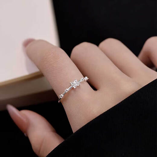 YIZUN. CHOMEL 999 silver sparkling small diamond flower ring niche women 2024 new open adjustment ring light luxury jewelry 999 sterling silver diamond flower ring