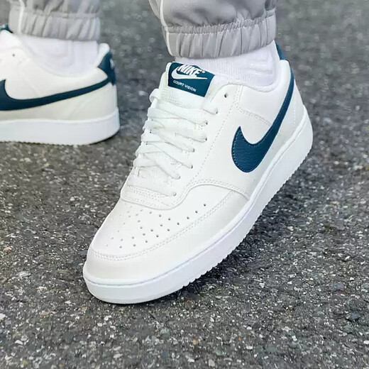耐克（NIKE）休闲鞋男鞋秋冬新款COURT透气耐磨运动鞋时尚经典潮流低帮板鞋 HQ4867-101/帆白/军械深海蓝 41 (260mm)