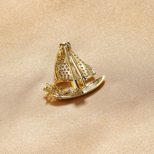 Quamer One-Curprise Brooch's Men's High-end Suquet Pin Pin Business Collar Retro Golden One