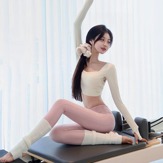 SMVP yoga clothing set for women 2024 new autumn and winter Pilates training clothing, beautiful fitness clothing with chest pad sports top, ivory white top L (108-118Jin Jin equals 0.5 kg)