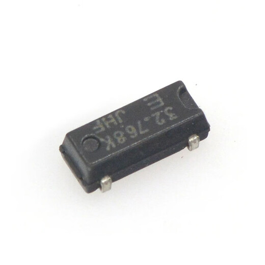 SMD-4 SMD low load 6PF passive SMD crystal oscillator 32.768K 32.768KHZ No Specifications No Specifications