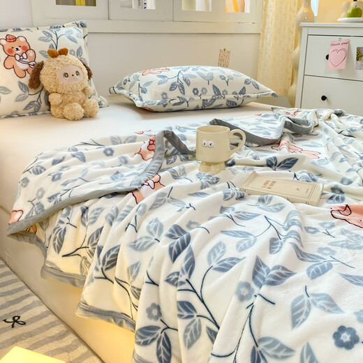Red Bean Blanket Thick Autumn and Winter Single Bed Office Sofa Plush Single Blanket Milk Velvet Nap Blanket Plus Velvet Blanket Pad Blue Leaf Bear Double-sided Velvet/Treadable and Coverable 70*100cm Single Baby Blanket
