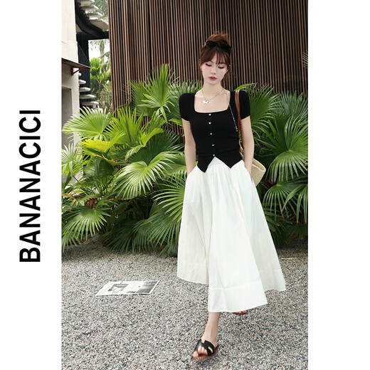 banana cici2024款方领开衩短袖针织衫女爱心纽扣冰爽丝修身上衣C242MY698 黑色 M