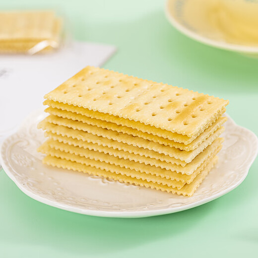 
Taste Benpu Sea Salt Soda Biscuit 756g