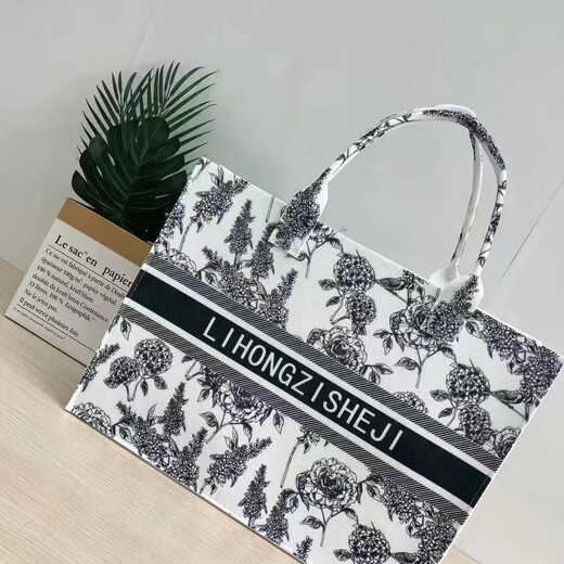 Chinese style oil painting felt tote bag new handbag high-end large capacity printed commuter shopping bag ink painting large bag 40*30*12