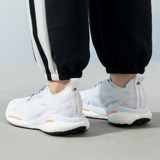 阿迪达斯（adidas）春季新款女子运动鞋潮流轻便透气时尚休闲鞋 GX9859 35.5