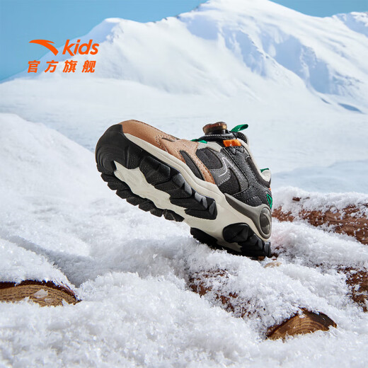 Anta children's cotton shoes for boys in autumn and winter new products plus velvet warm leather mesh breathable high-top outdoor snow boots. Store manager recommends black-2 30. The inner length of the shoe is 18.5cm and the foot length is about 18.5cm.