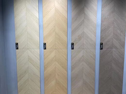 Huilide French Wide Fish Knochen Holz Getreide 600x1200 Japanischer Stammstudienstil -Fischgramm Imitation Massive Holzbodenfliesen Wohnzimmer und Schlafzimmer 12604 Sycamore Wood Beige 600*1200