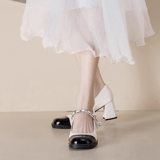 Xuanyan Little perfumado Fairy Mary Mary Zhen Zapatos de cuero pequeños en blanco y negro Bloqueo de color para mujeres Tacones gruesos tacones altos en blanco y negro [6 cm] [Tamaño 36]