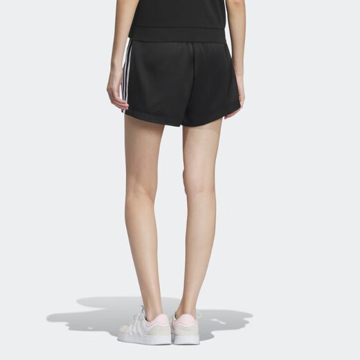 Adidas [JD Outlet] Шорты электронного Com Женские повседневные спортивные шорты IP3889 S