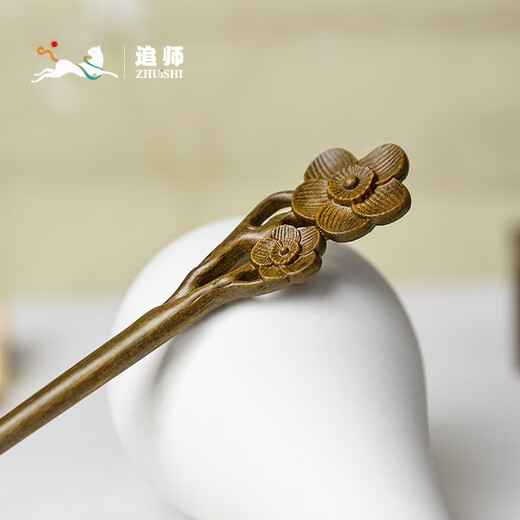 Zhuishi Zhuishi sandalwood hairpin green sandalwood new Chinese style hairpin for girls daily hairstyle high-end Hanfu matching Mid-Autumn Festival gift green sandalwood hairpin plum blossom