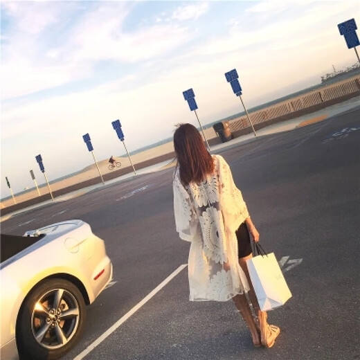 DK seaside sun protection clothing beach cardigan swimsuit shawl blouse hot spring mesh jacket blouse outer wear white